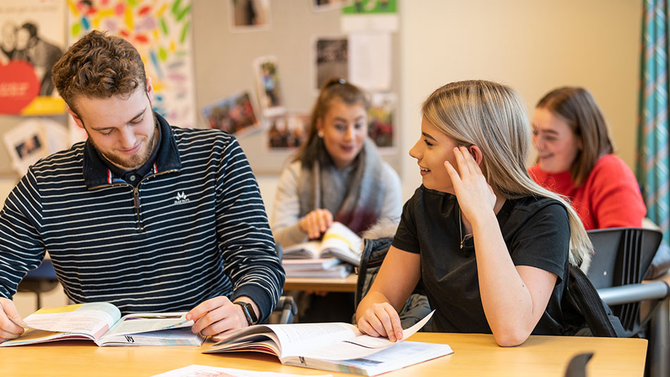 Studenter i klasserom